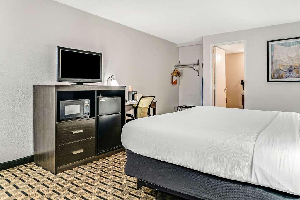 Quality Downtown Hotel